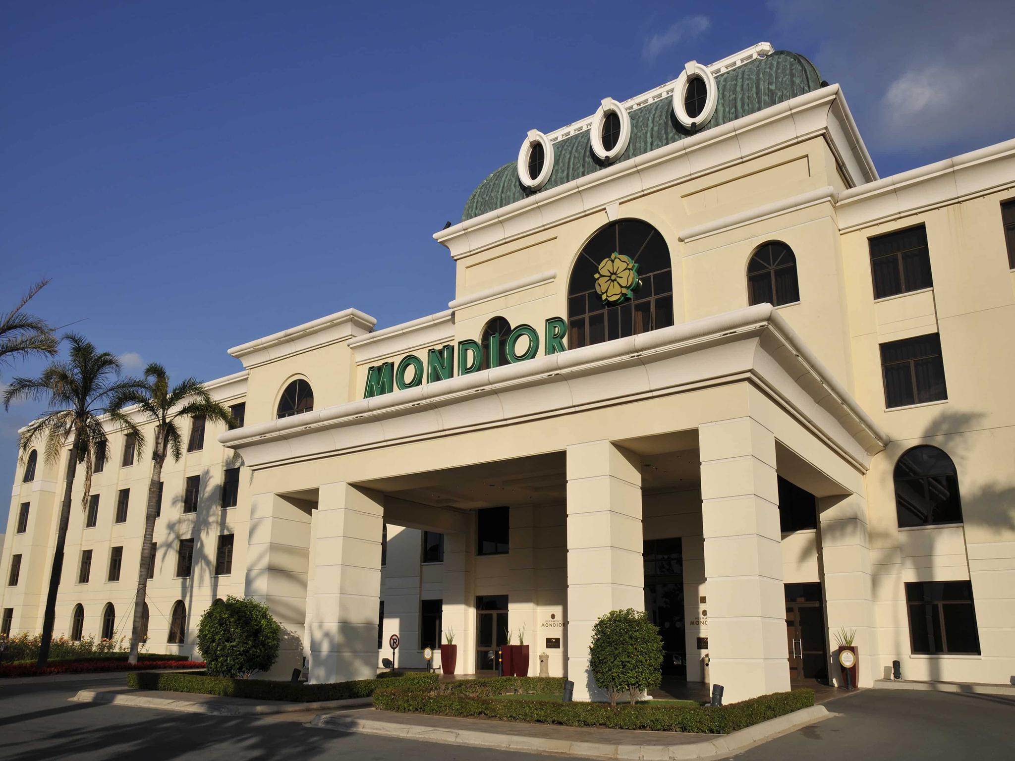 เพียร์มอนต์ มนดัวร์ แอท เอ็มเพอเรอร์ พาเลซ โยฮันเนสเบิร์ก Hotel เคมป์ตัน พาร์ค ภายนอก รูปภาพ