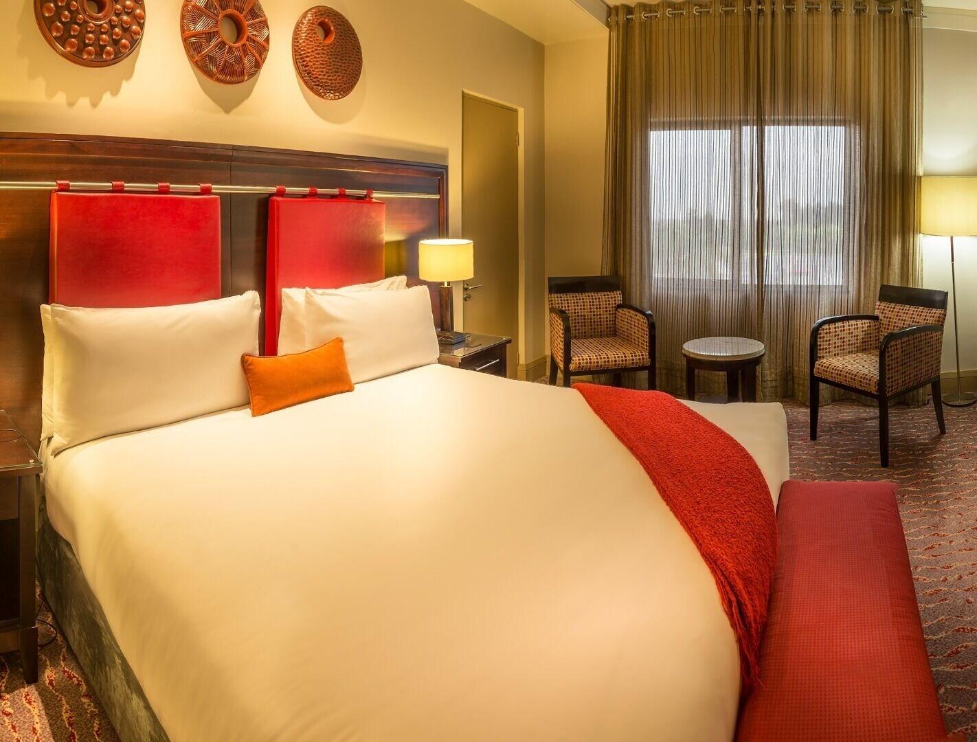 เพียร์มอนต์ มนดัวร์ แอท เอ็มเพอเรอร์ พาเลซ โยฮันเนสเบิร์ก Hotel เคมป์ตัน พาร์ค ภายนอก รูปภาพ