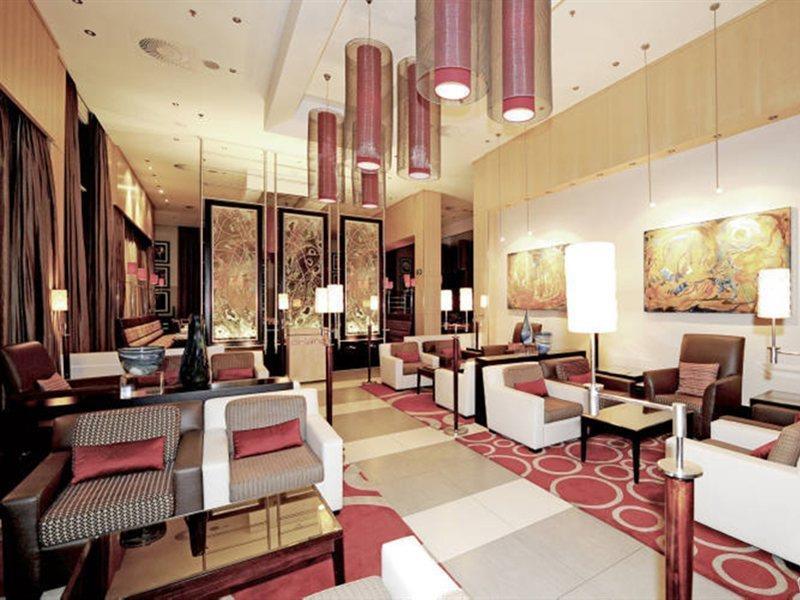 เพียร์มอนต์ มนดัวร์ แอท เอ็มเพอเรอร์ พาเลซ โยฮันเนสเบิร์ก Hotel เคมป์ตัน พาร์ค ภายนอก รูปภาพ